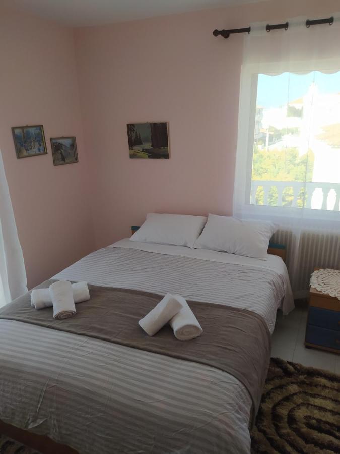 Anestis Apartment Akráta Ngoại thất bức ảnh